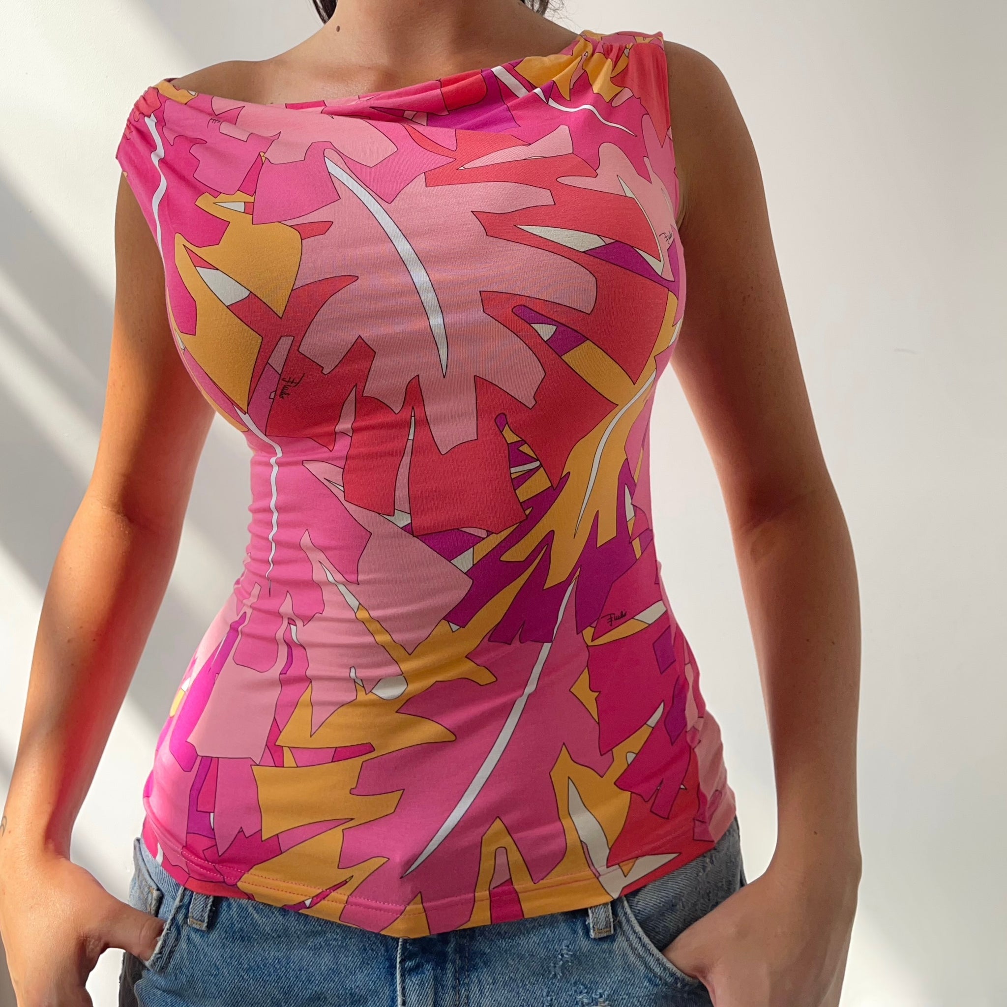 Pucci Top. (S)